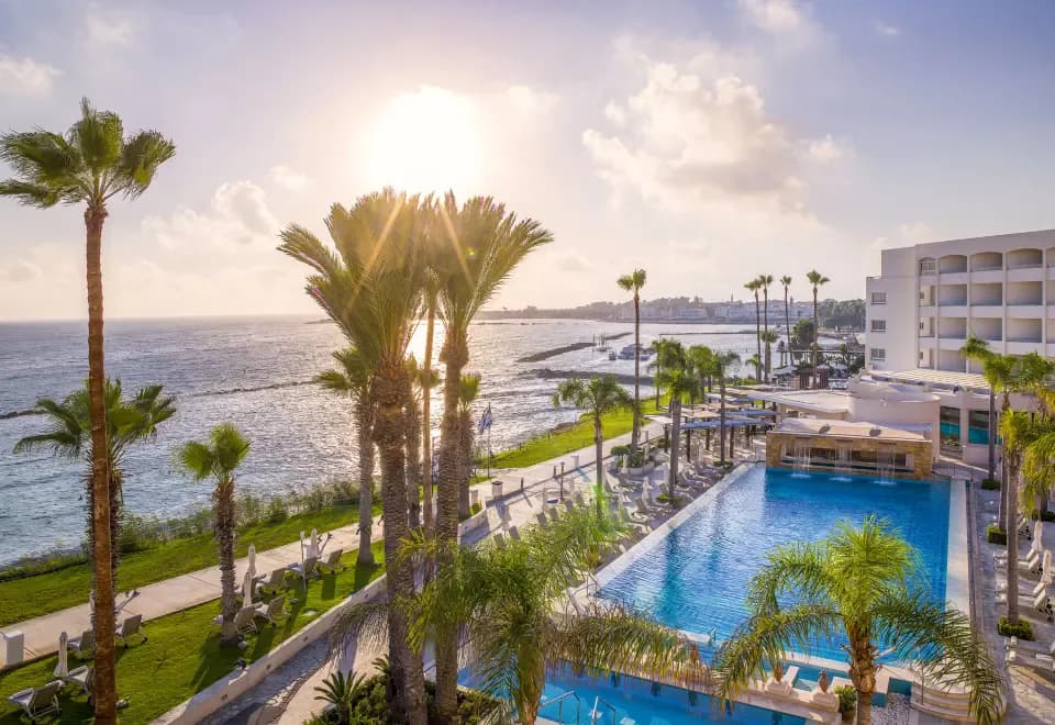 Alexander the Great Beach Hotel, Paphos